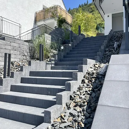 Moselvilla Thiesen 公寓 *